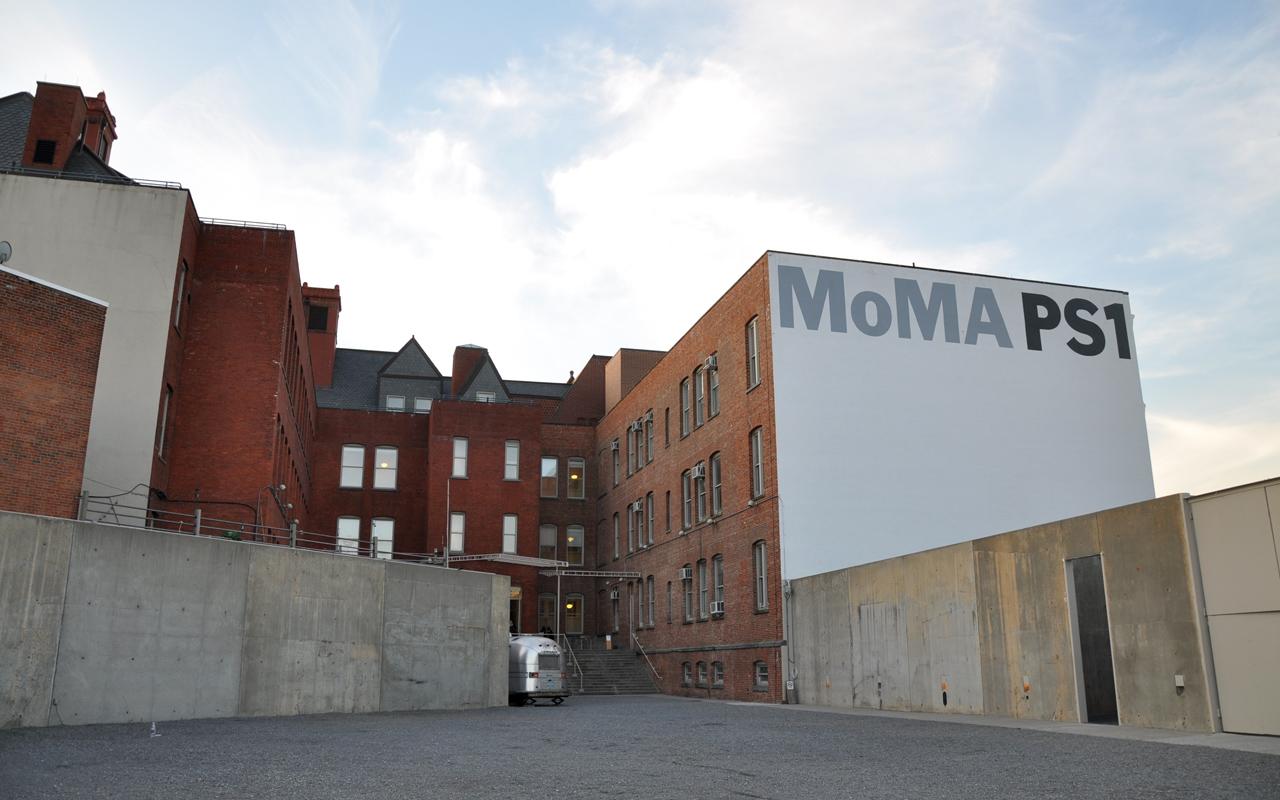 Moma Ps1