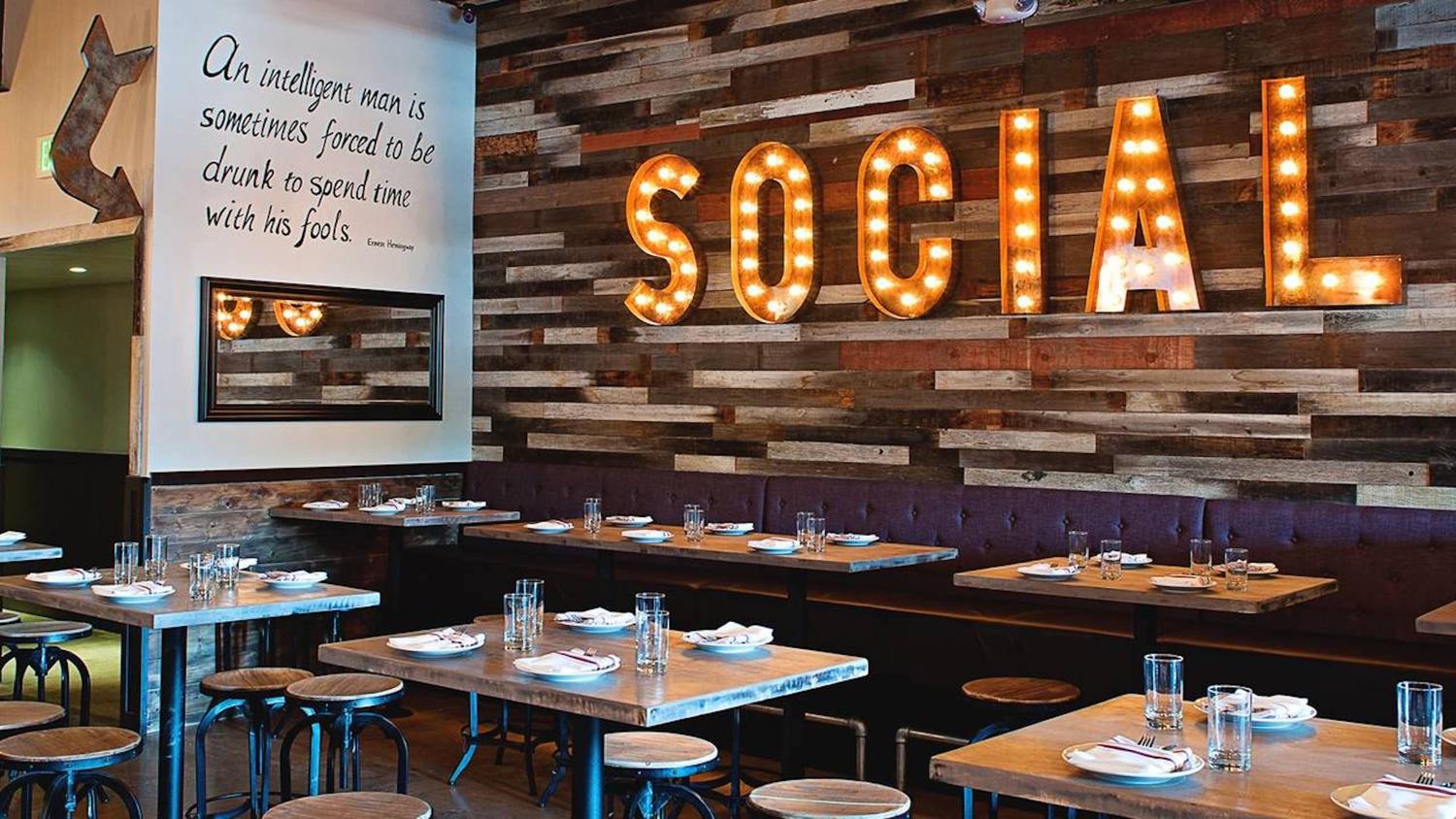 Social Costa Mesa