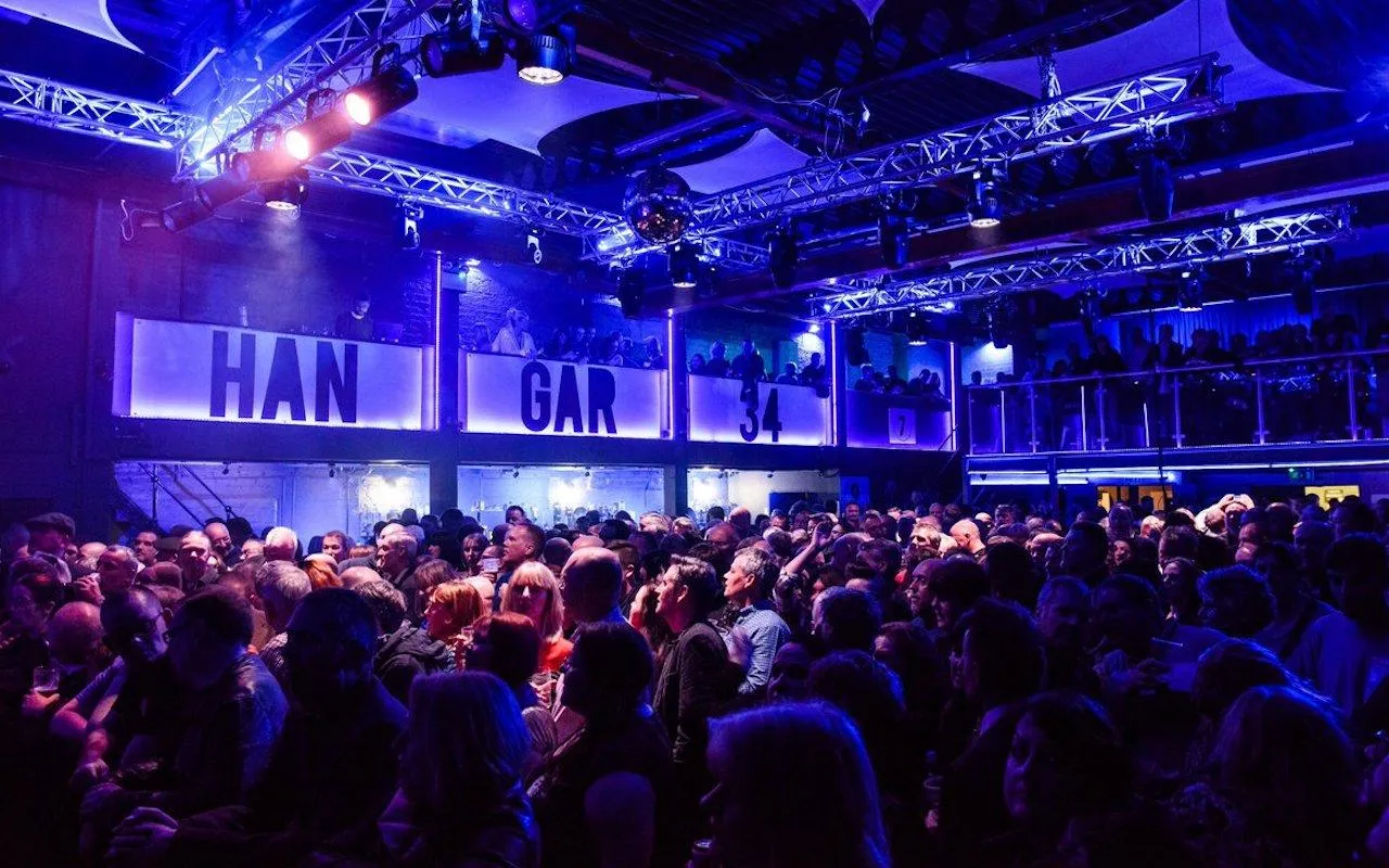 Hangar 34