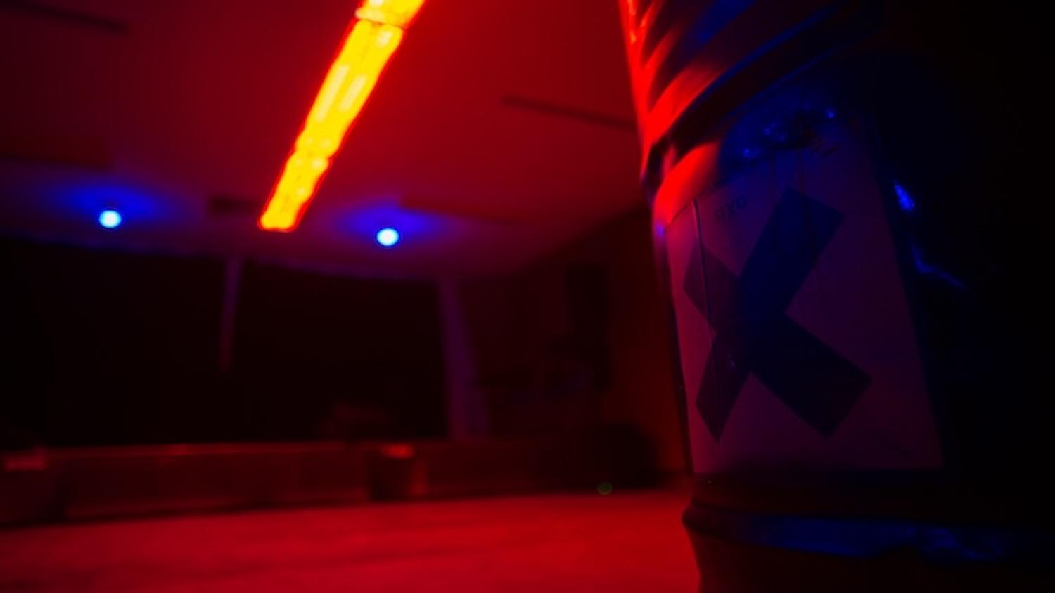 B21
