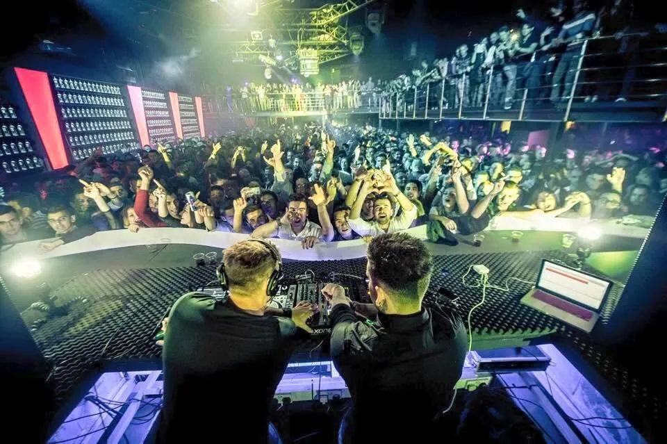 Mansion Club