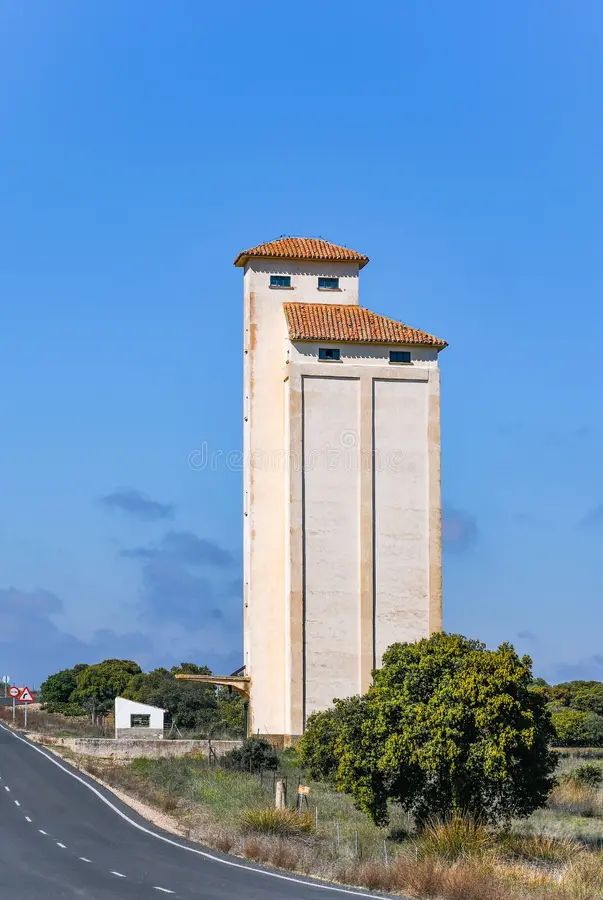 Antiguo Silo de Grano de Villada